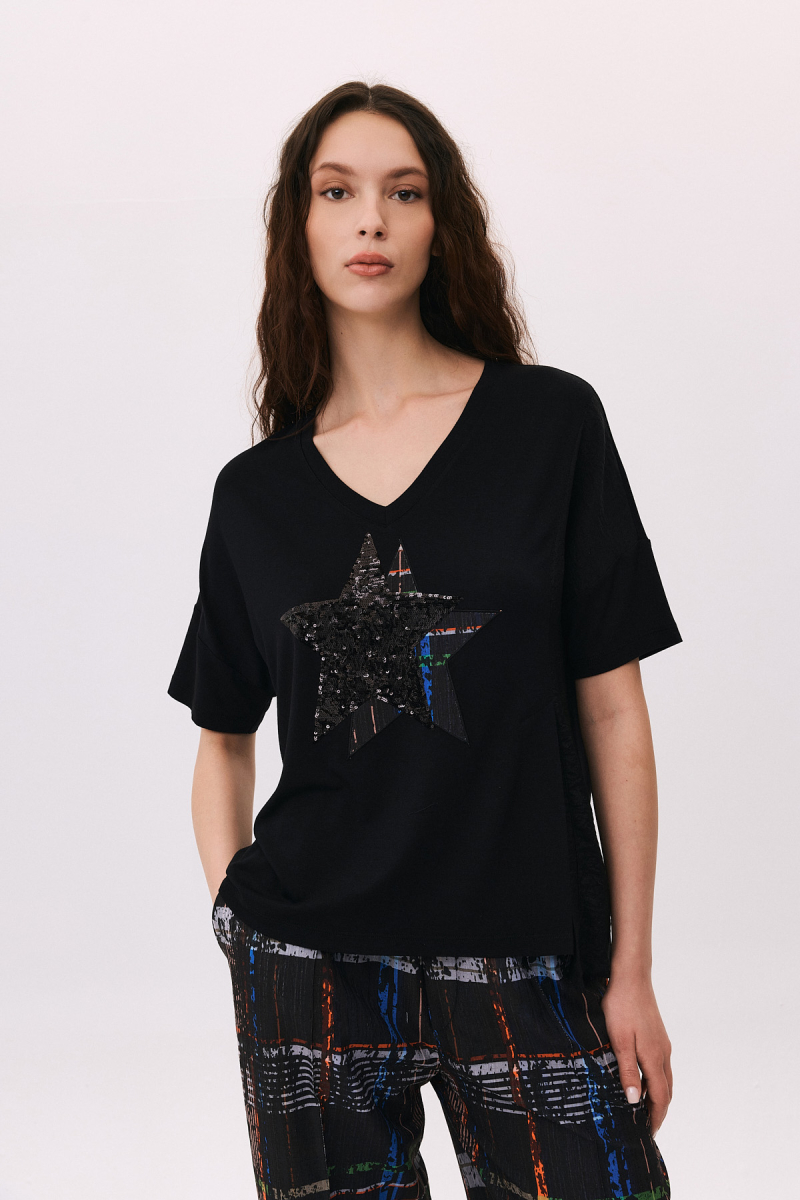 Daido Kadın V Yaka Pul Detaylı ve Desenli Kısa Kol T-Shirt 6235 Siyah Siyah