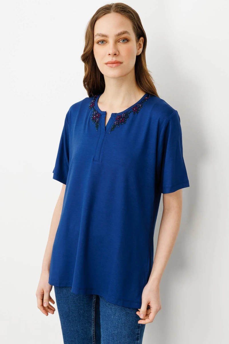 Desen Triko Kadın Açma Yaka Dantel Çiçek İşlemeli Penye T-Shirt 24751 Indigo Indigo