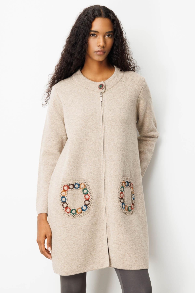 Desen Triko Kadın Dik Yaka Cebi Tığlamalı Uzun Yün Kaban 25023 K. Bej K. Bej