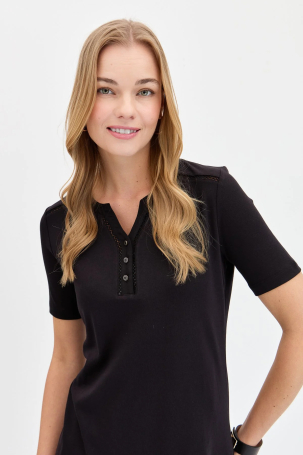 Desen Triko Kadın Omzu ve Yaka Kenarı İşlemeli Pamuklu T-Shirt KMY24004 Siyah Siyah
