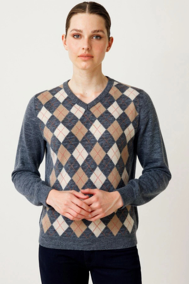 Desen Triko Kadın V Yaka Baklavalı Yün Kazak 24034 Füme Füme