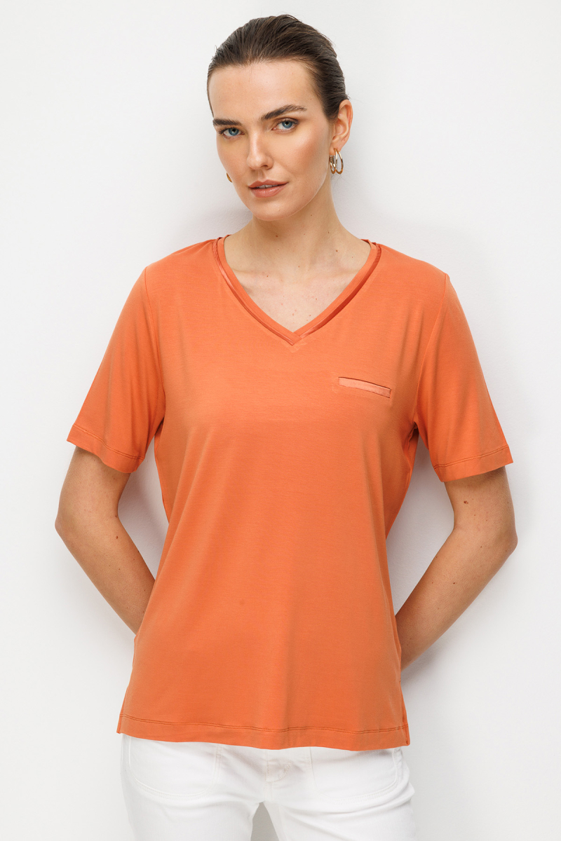 Desen Triko Kadın V Yaka Cebi Saten Şeritli Penye T-Shirt 26828 Somon Somon