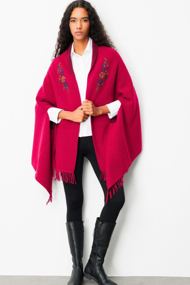 Desen Triko Kadın Yakası İşlemeli Koldan Geçmeli Büyük Yün Panço 25060 K.Kırmızı K.KIRMIZI