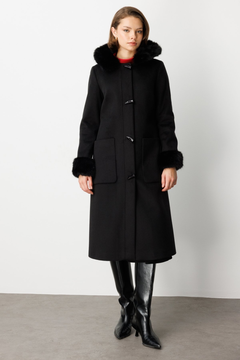 Ekol Kadın Yakası Ve Kolları Kürklü Kaşe Kaban 6055 Siyah Siyah