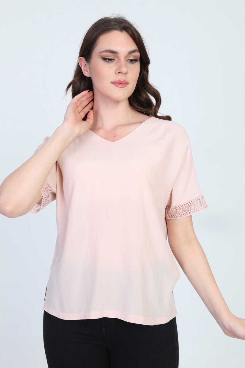 Ella Camelia Kadın Kol Ucu Dantel Detaylı Bluz 19E021 Pudra Pudra