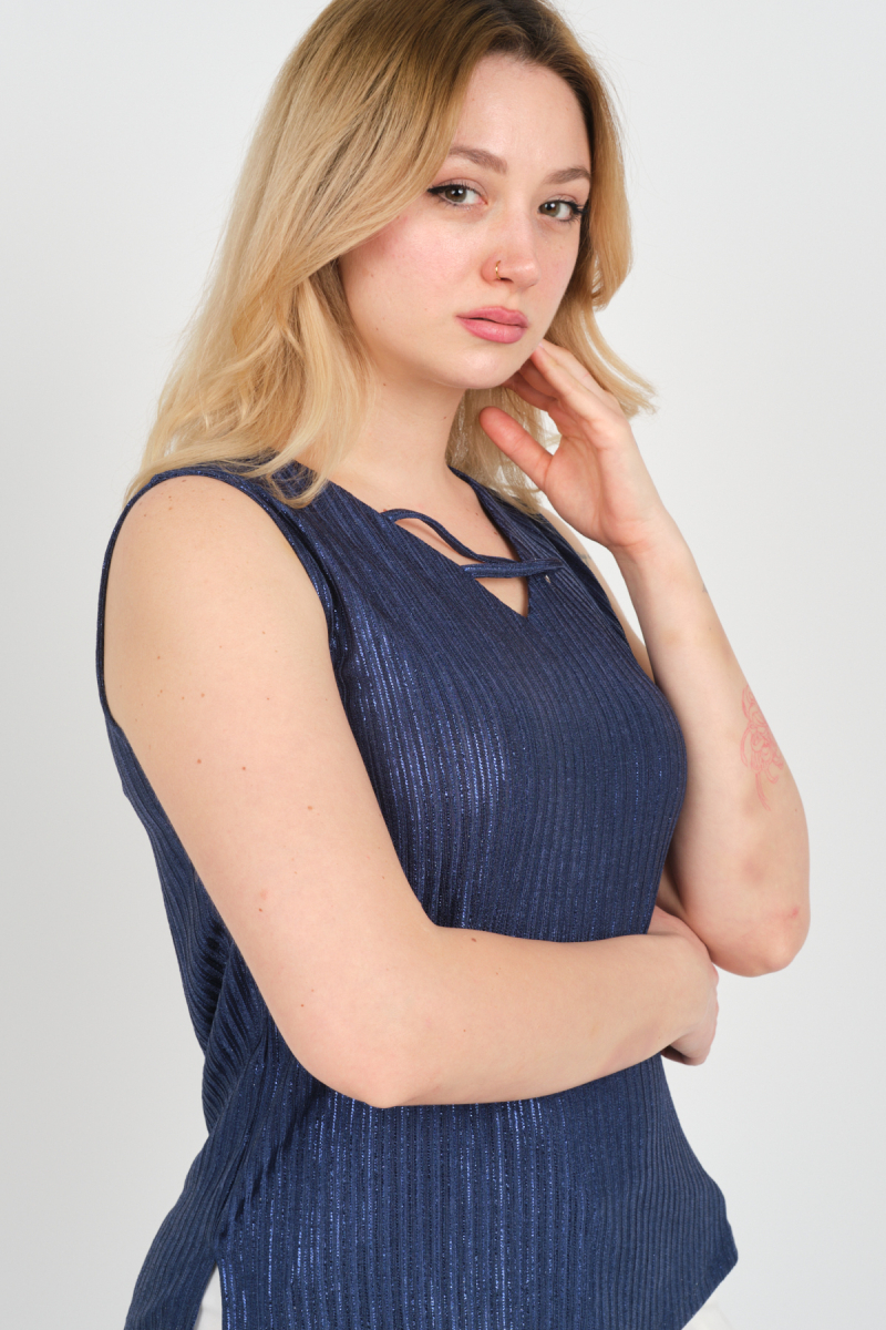 Ella Camelia Kadın Yaka Detaylı Parlak Kumaş Kolsuz Bluz 23E045 Lacivert Lacivert