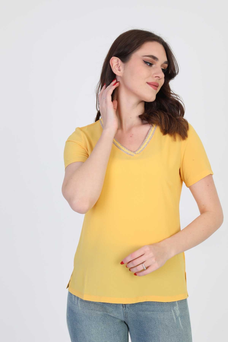 Ella Camelia Kadın Yaka İşlemeli Bluz 9E013 Sarı Sarı