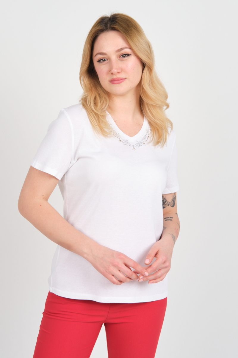 Ella Camelia Kadın Yakası Taş ve Süs İşlemeli Kısa Kollu Pamuklu Bluz 24E002 Beyaz Beyaz