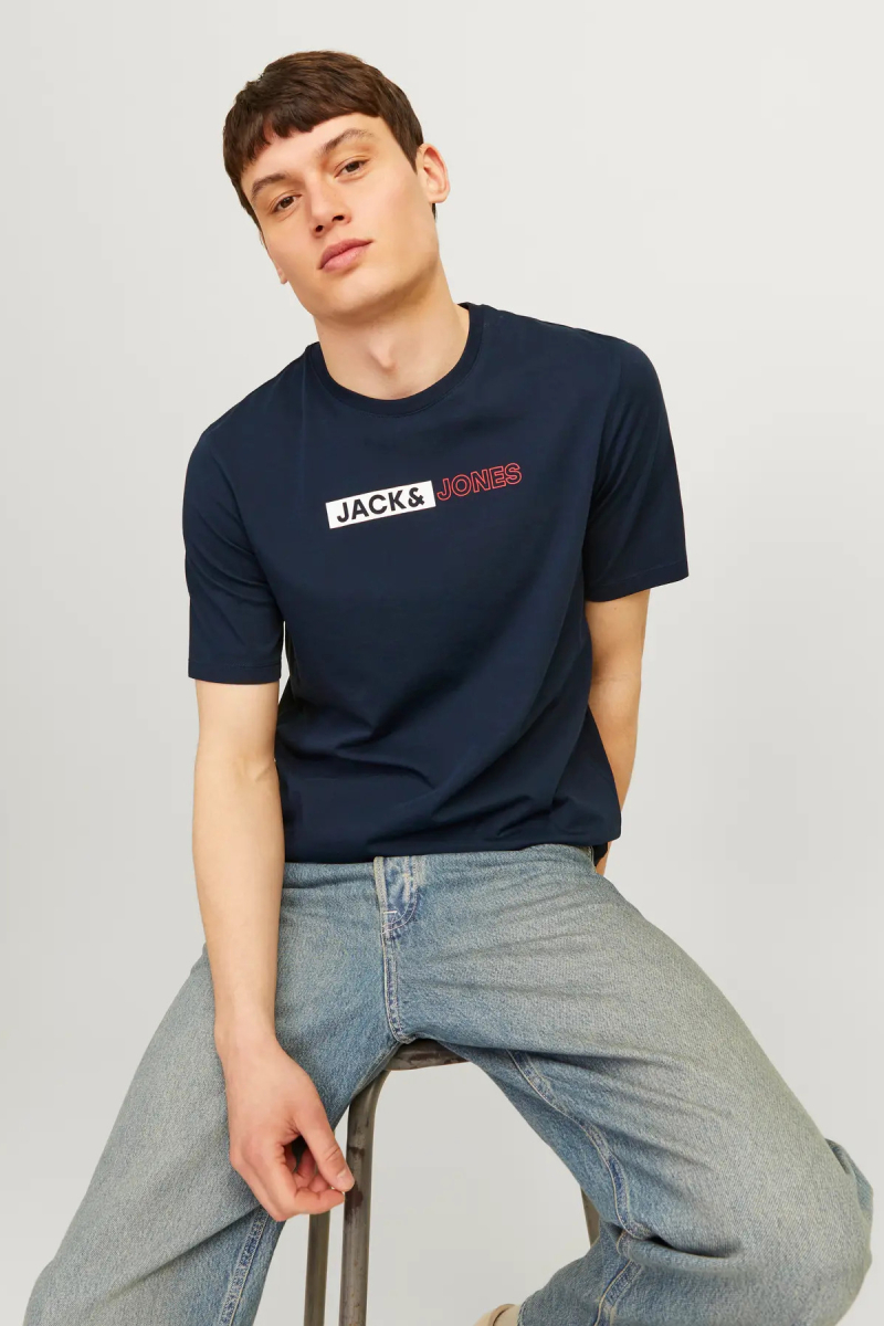 Jack & Jones Erkek Jjecorp Logo Detaylı Kısa Kollu %100 Pamuk T-Shirt 12233999 Koyu Lacivert Koyu Lacivert