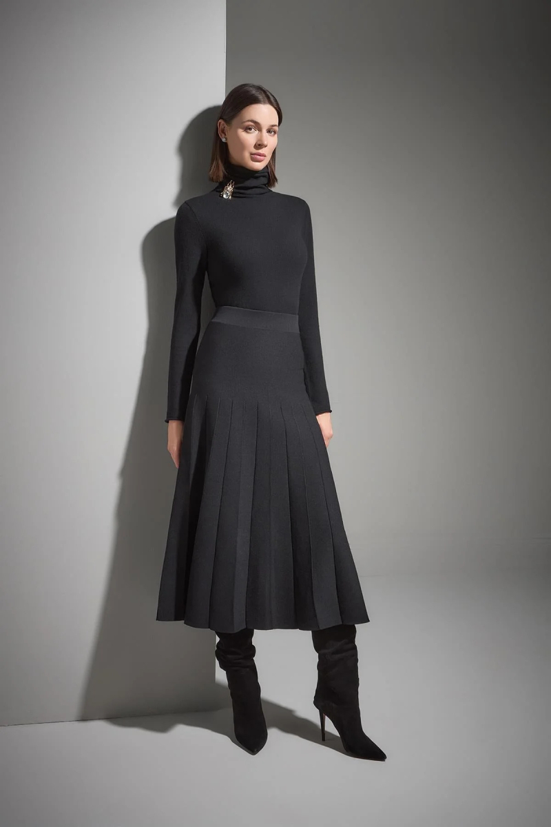 Join Us Kadın Arı Broş Detaylı Triko Kazak W139 Siyah Siyah