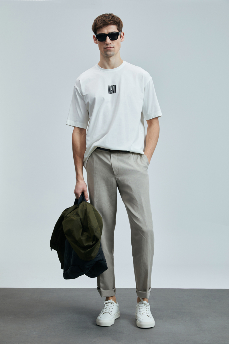 Lufian Erkek Helıx Modern Grafik T-Shirt 111020245 Kırık Beyaz Kırık Beyaz