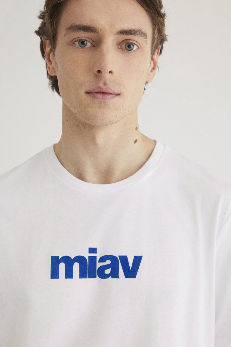 Mavi Erkek Miav Baskılı T-Shirt M067153-620 Beyaz Beyaz