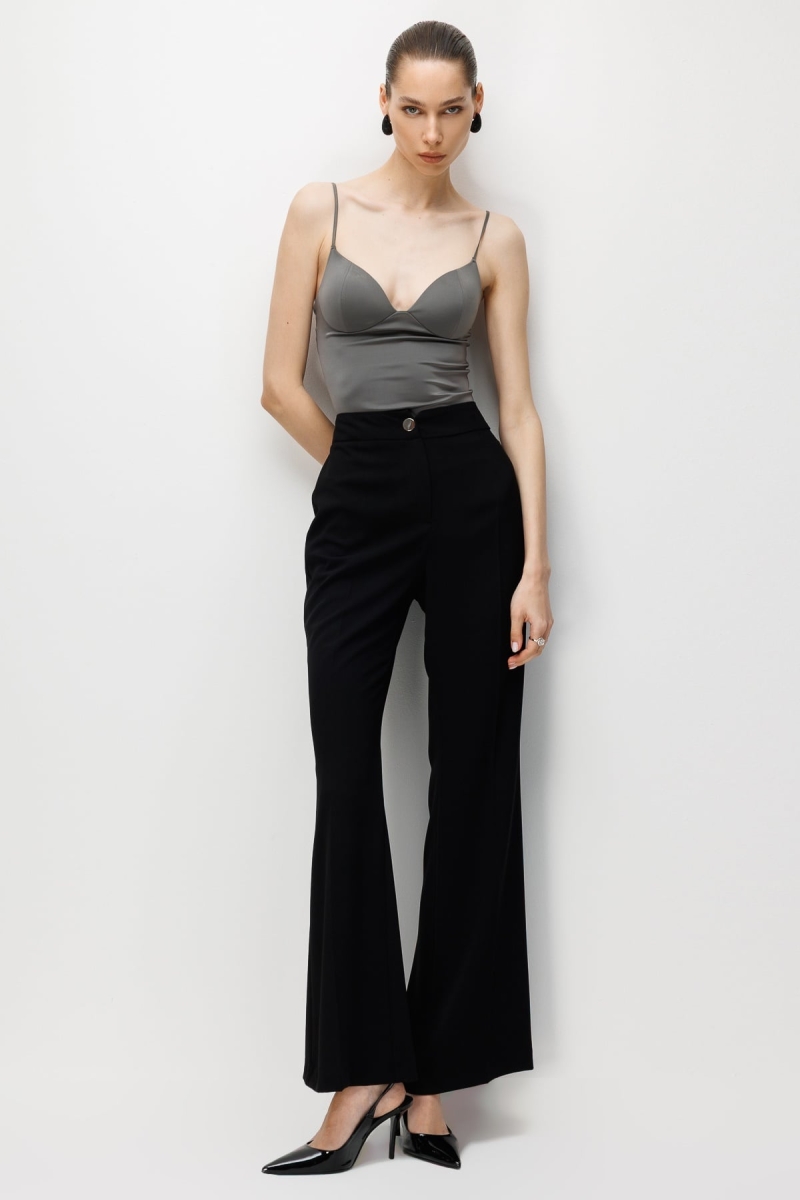 Moda İlgi Kadın Krep Kumaş İspanyol Paça Pantolon 5025 Siyah Siyah