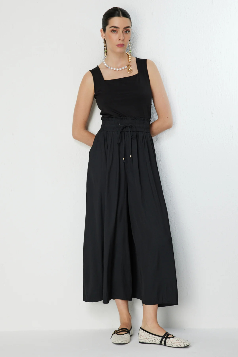 On Kadın Beli Lastikli Geniş Paça Pantolon 70136 Black Black
