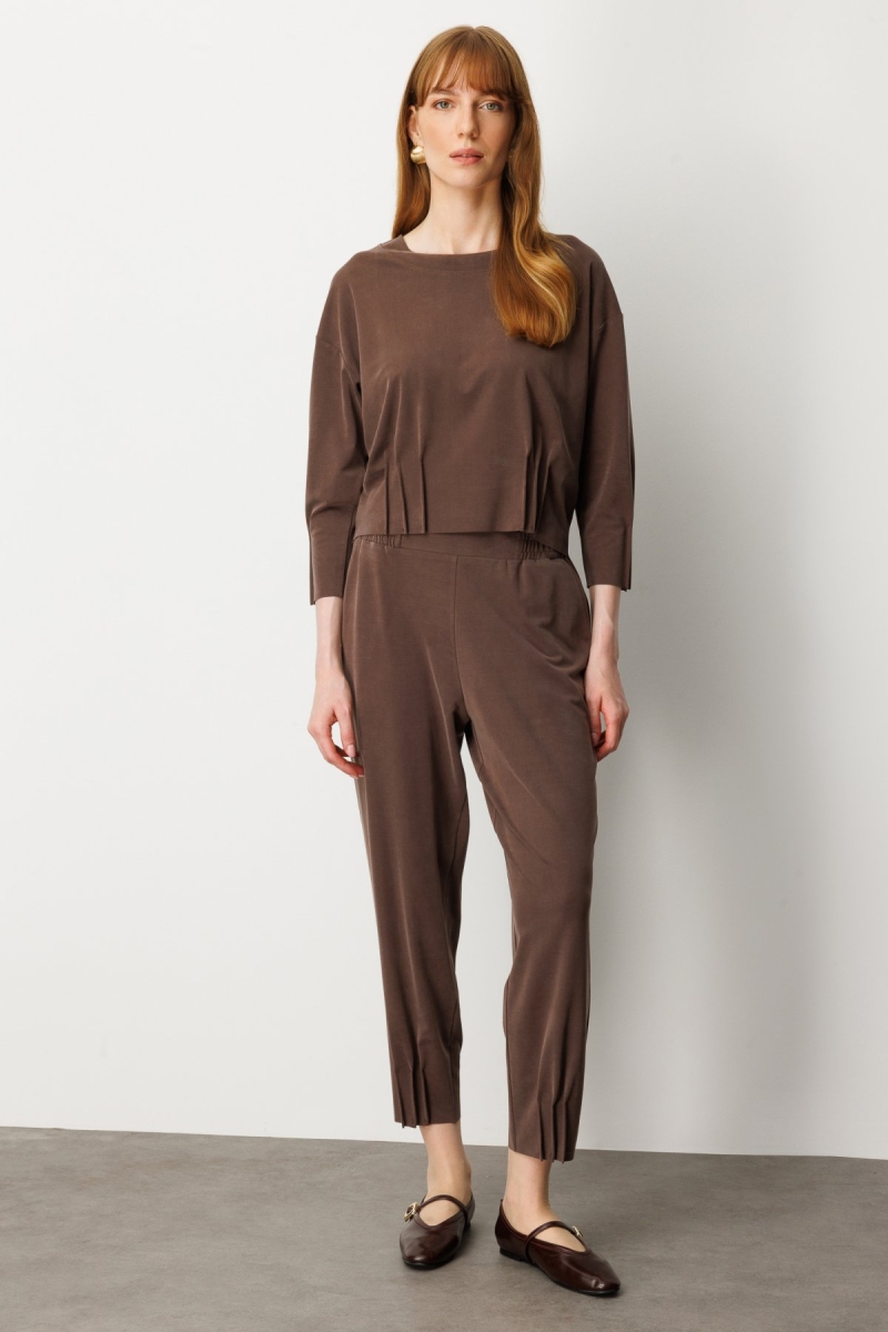 On Kadın Beli Lastikli Paçası Dikişli Pantolon 64409 Kahverengi Kahverengi