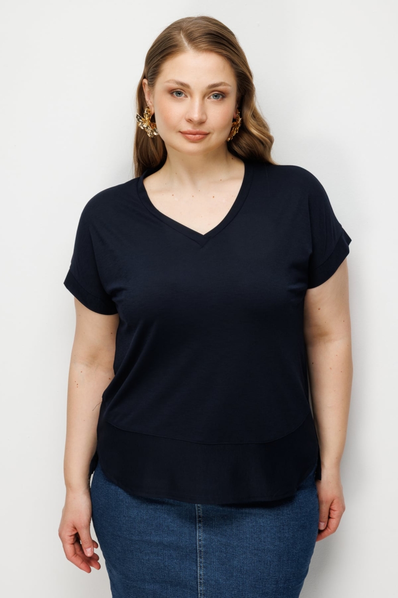 On Kadın Büyük Beden V Yaka Parçalı T-Shirt 71476 Lacivert Lacivert