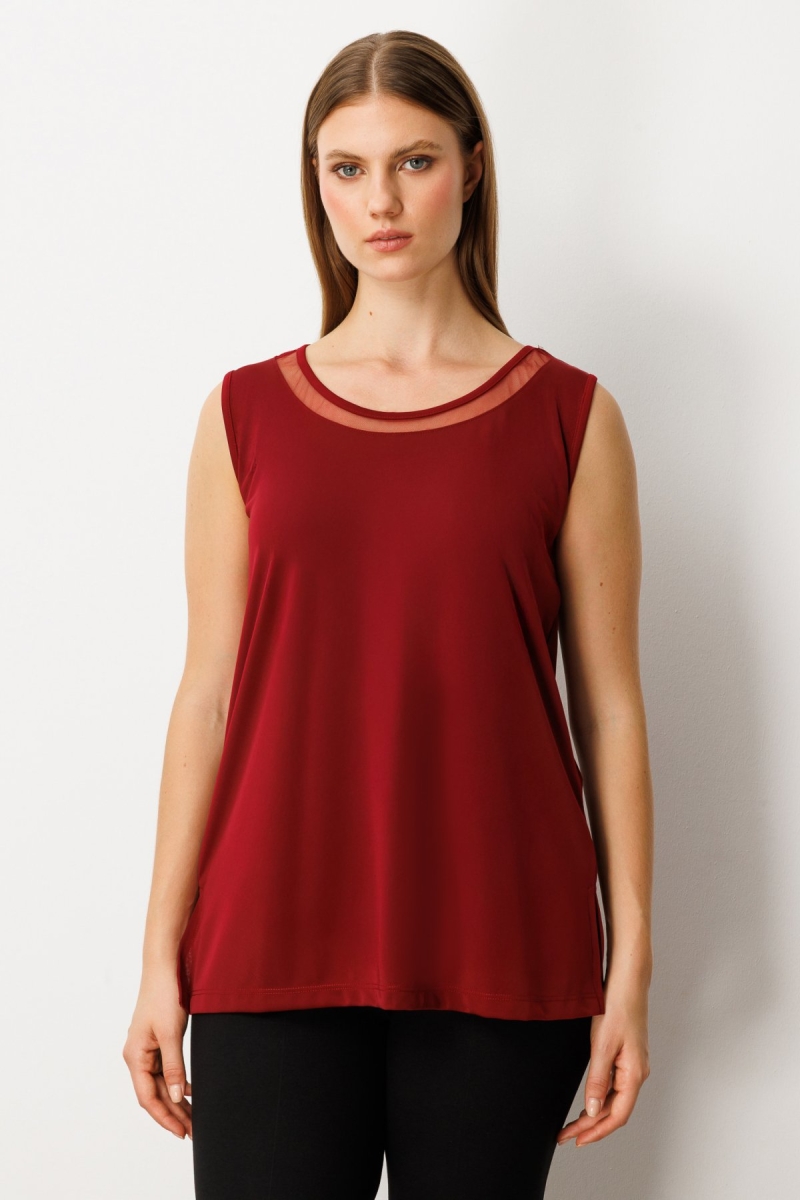 On Kadın Büyük Beden Yakası Tül Detaylı Kolsuz Basic Bluz 61311 Bordo Bordo