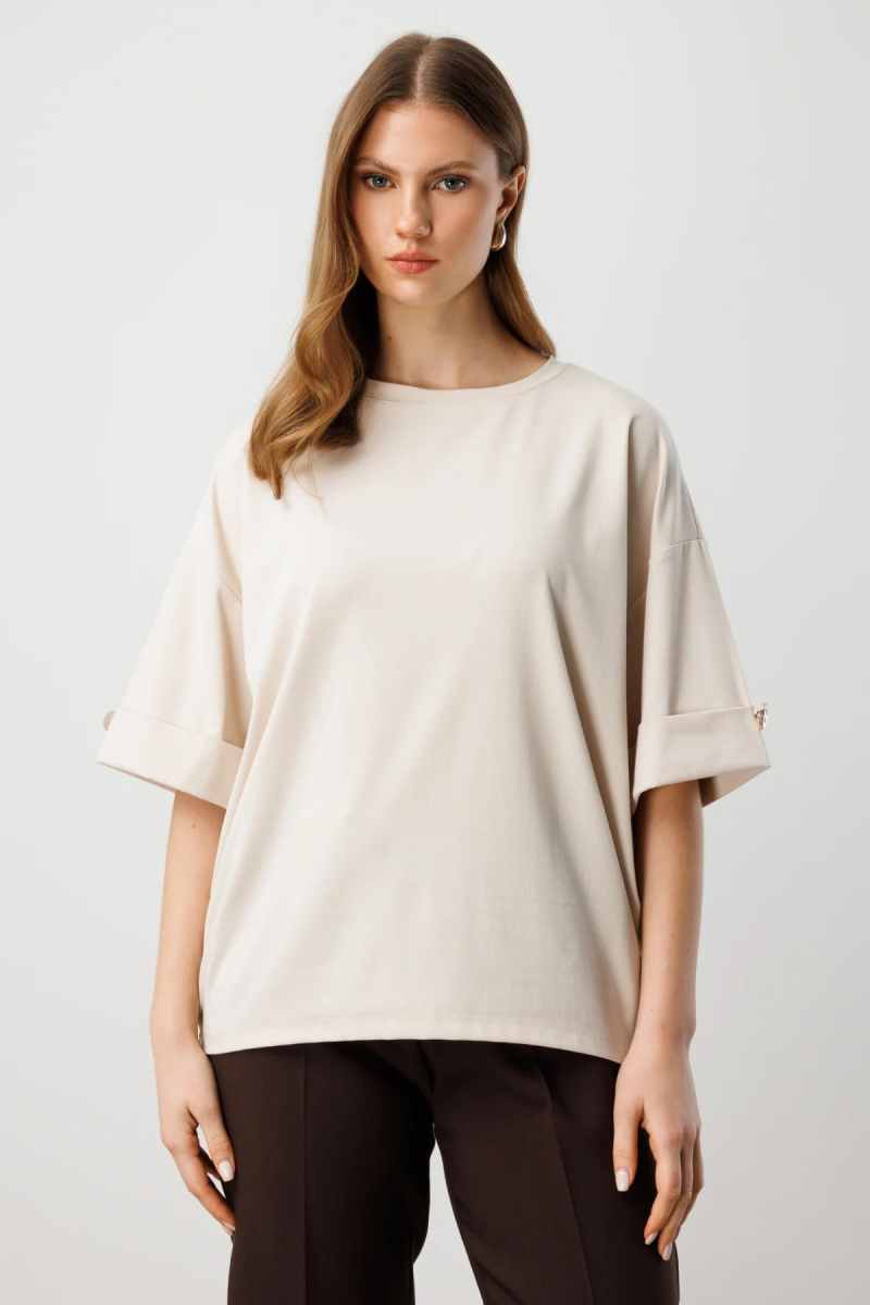 On Kadın Büyük Beden Yarım Kol Metal Aksesuarlı Bluz 61434 Taş Taş