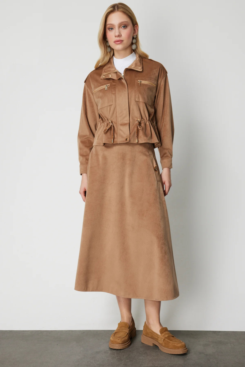 On Kadın Cebi Metal Aksesuarlı Midi Boy Etek 66533 Camel Camel