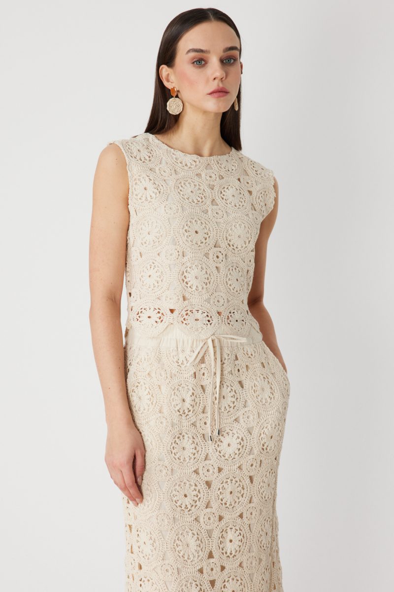 On Kadın Dantel Desenli Crop Bluz 76371 Krem Krem