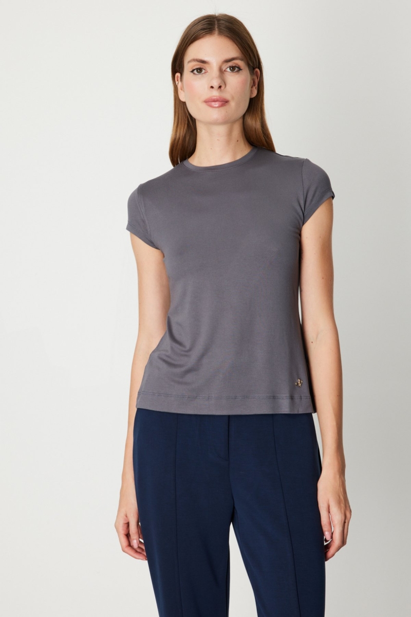 On Kadın Sıfır Yaka Ay Kol Basic Bluz 61302 Antrasit Antrasit