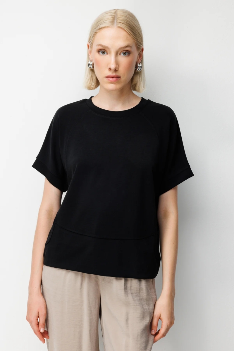 On Kadın Sıfır Yaka Dikiş Detaylı T-Shirt 76429 Siyah Siyah