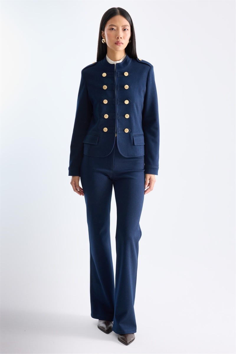 On Kadın Süs Düğmeli İspanyol Paça Pantolon Lacivert Lacivert