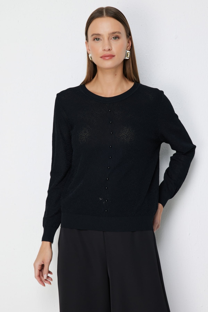 On Kadın Süs Düğmeli Kumaşı Desenli Bluz 70432 Siyah Siyah