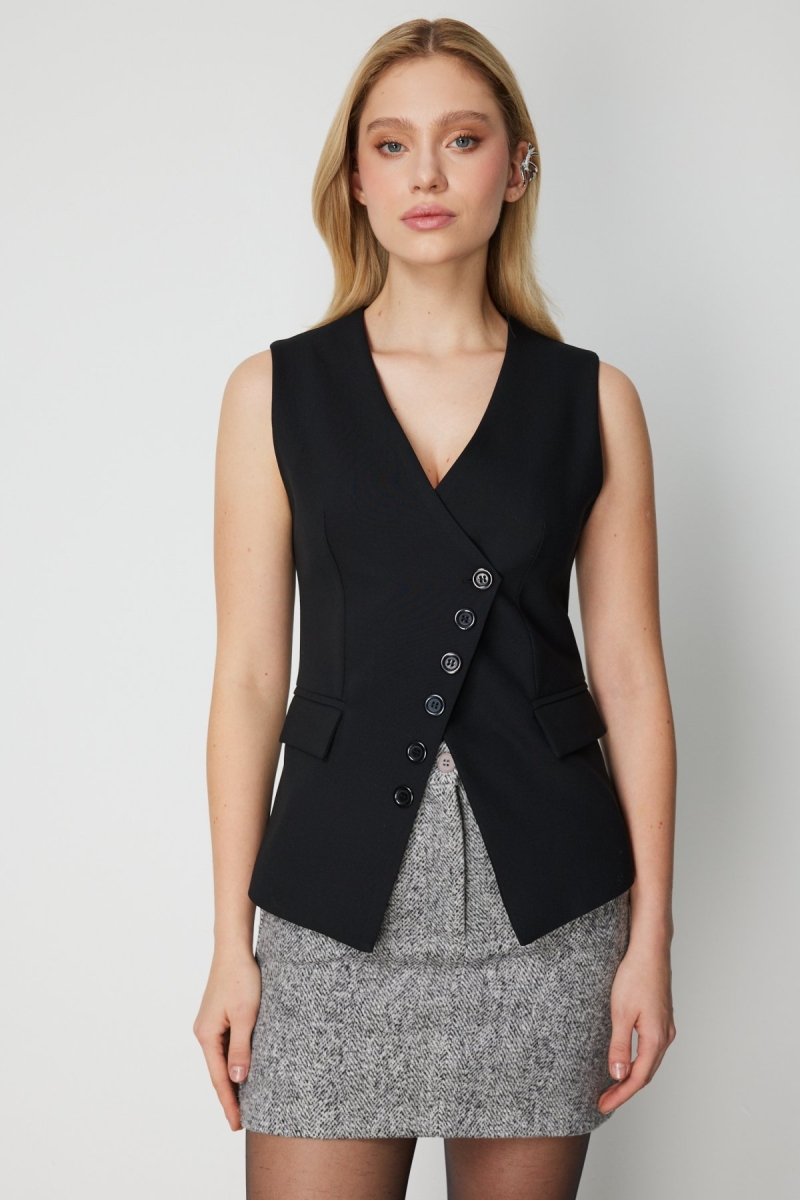 On Kadın Süs Kapak Cepli Asimetrik Kesim Yelek 64901 Siyah Siyah