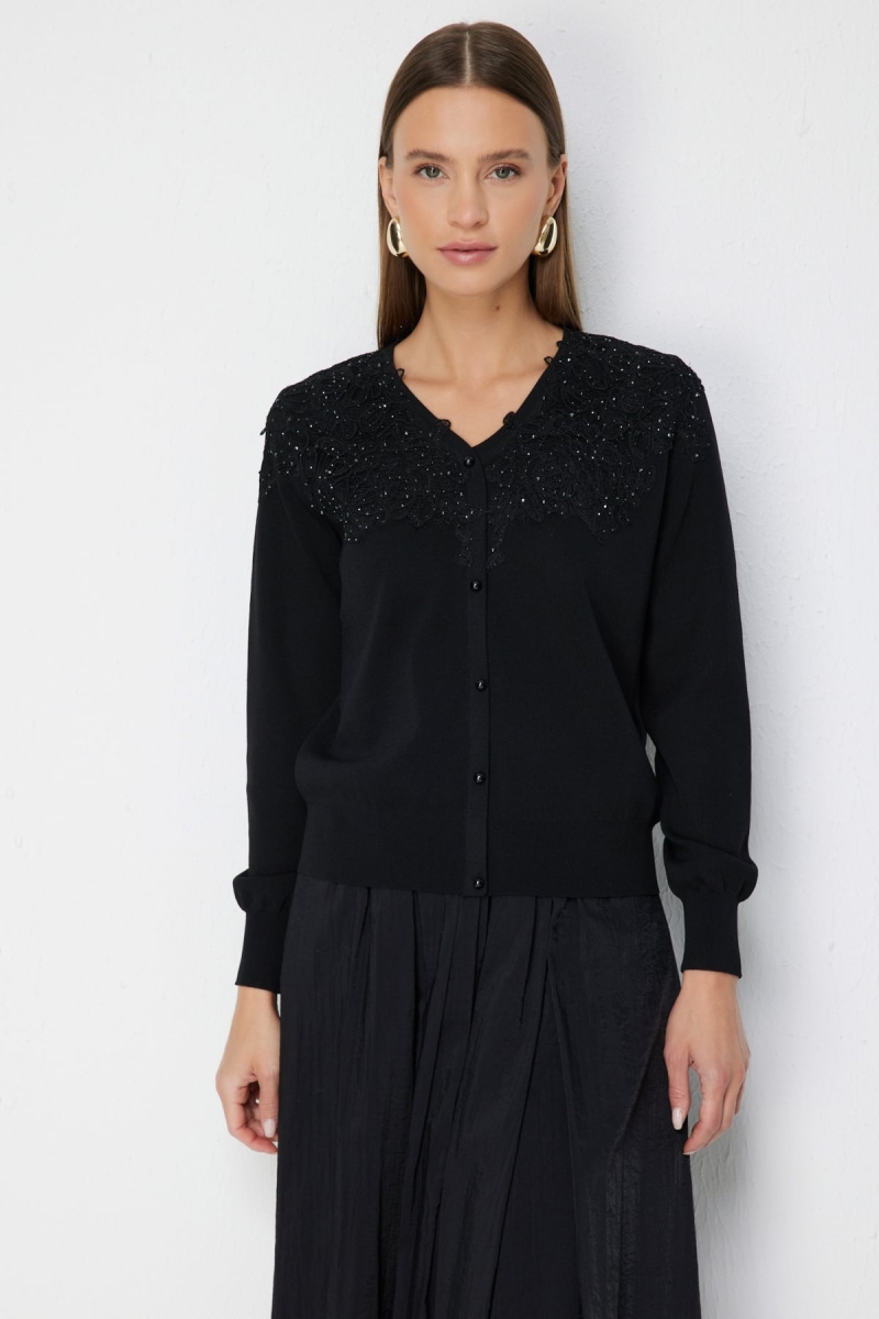 On Kadın V Yaka İşlemeli Triko Bluz 70513 Siyah Siyah