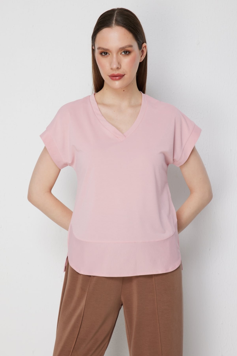 On Kadın V Yaka Parçalı T-Shirt 71475 Pudra Pudra