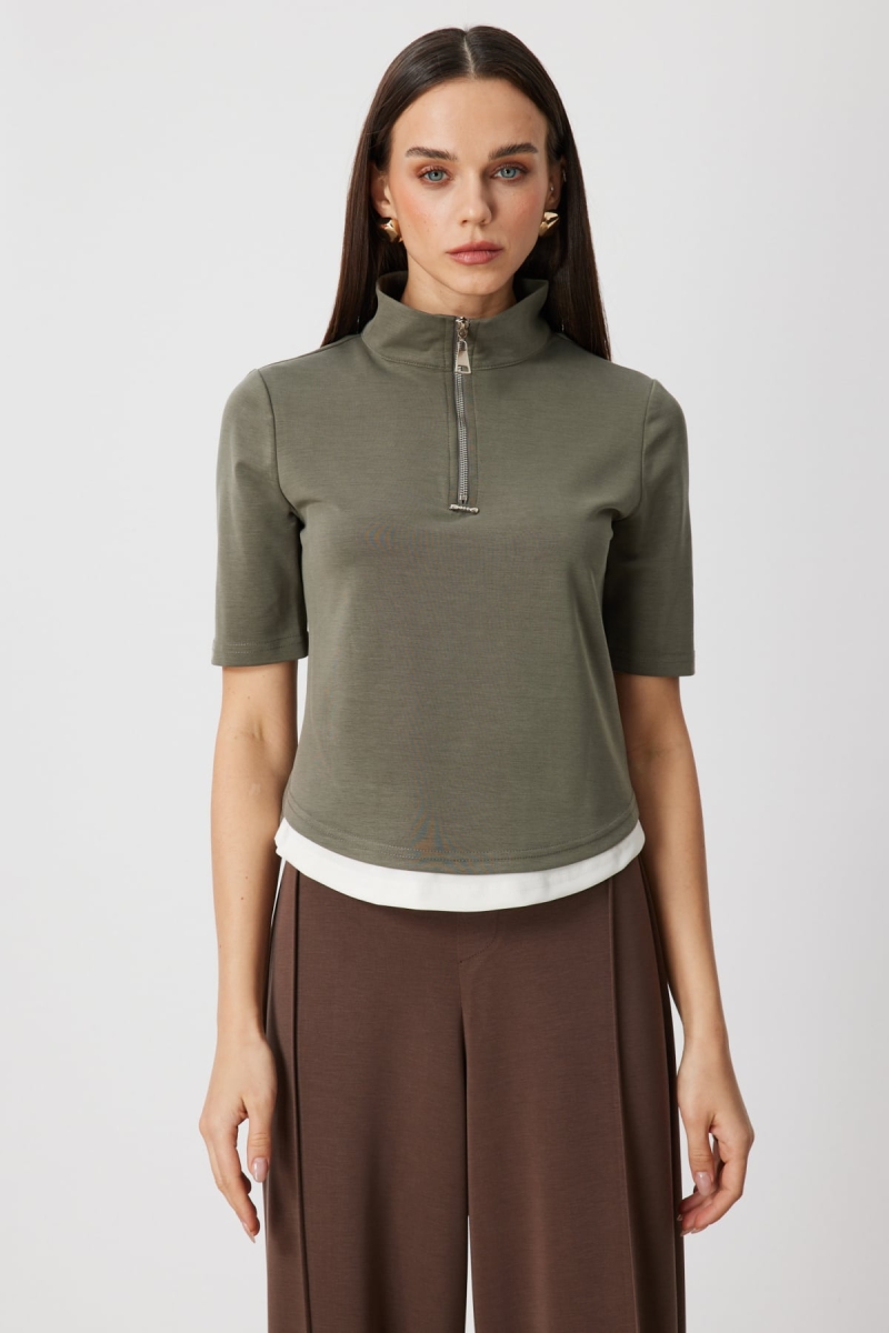 On Kadın Yakası Fermuarlı Kısa Kollu Bluz 76305 Haki Haki