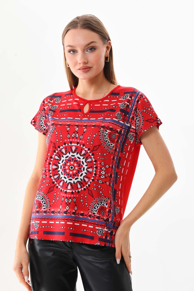 Sistas Kadın Desenli Pencere Detaylı Kısa Kol Bluz 23145 Kırmızı Kırmızı