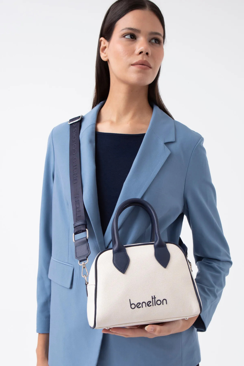 United Colors of Benetton Kadın Kol Çantası BNT1538 Bej-Lacivert BEJ-LACİVERT